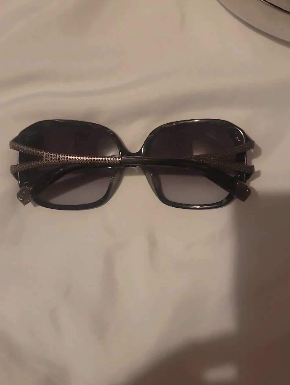 Rock & Republic Black Sunglasses with Gradient Gray Lenses